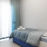 Cozy In Kalamaria, *