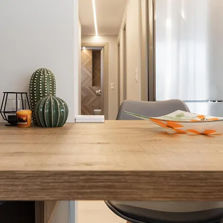 Appartement Cozy In Kalamaria, *