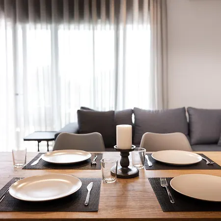 דירה Cozy In Kalamaria, סלוניקי