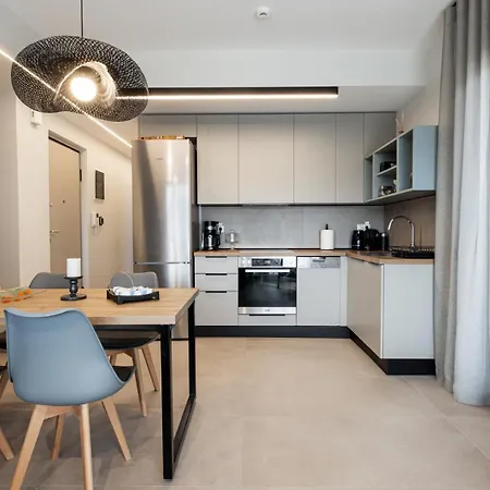 Appartement Cozy In Kalamaria, *