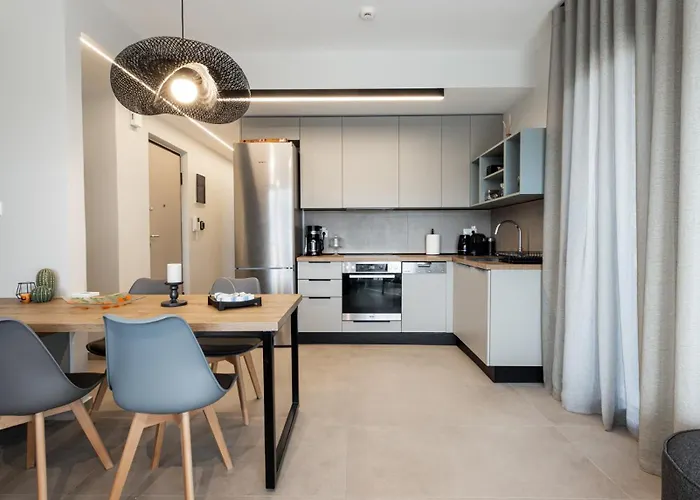דירה Cozy In Kalamaria, *