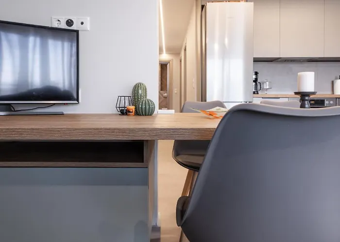 Apartman Cozy In Kalamaria, *